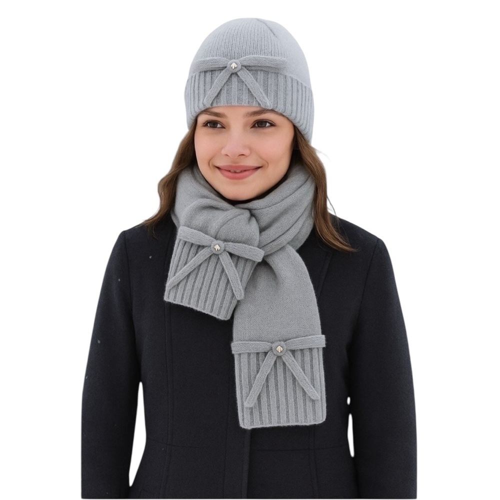 Kate Spade Bow Knit Beanie and Scarf Set NWT Gray w Spade Medallion Accents